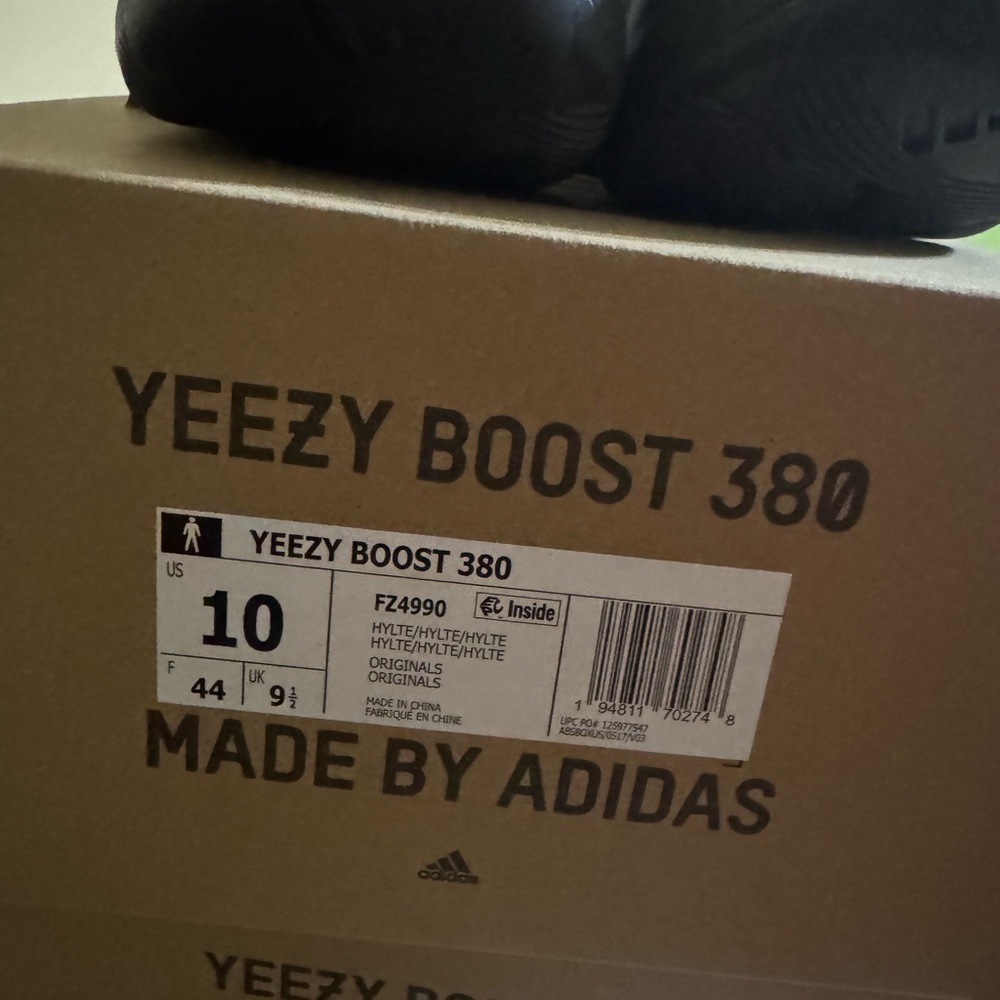 adidas Yeezy Boost 380 Sneakers - Picture 4 of 4
